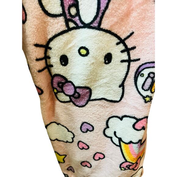 Hello Kitty rainbow world preschool throw 40 x 50 Super cute and adorable Easter - Picture 5 of 6